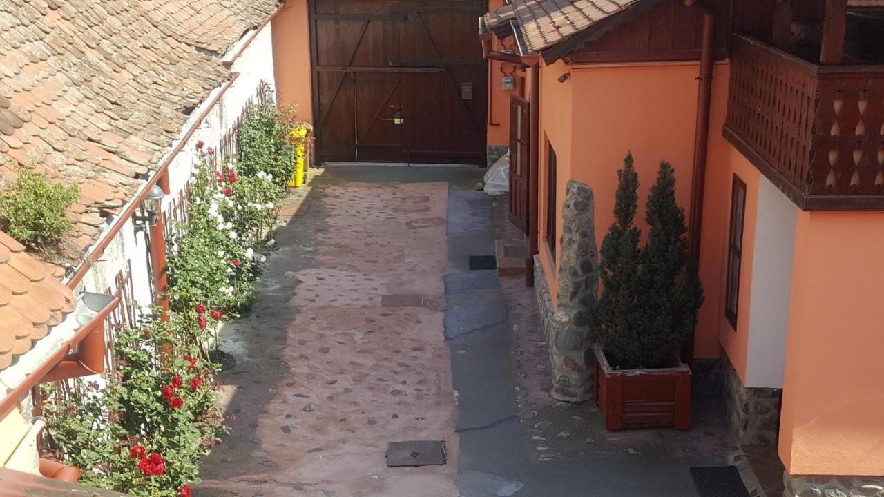 Pension Ela Sibiu Luaran gambar
