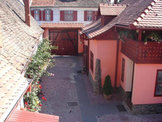 Pension Ela Sibiu Luaran gambar