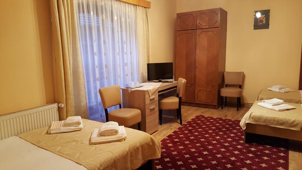Pension Ela Sibiu Luaran gambar