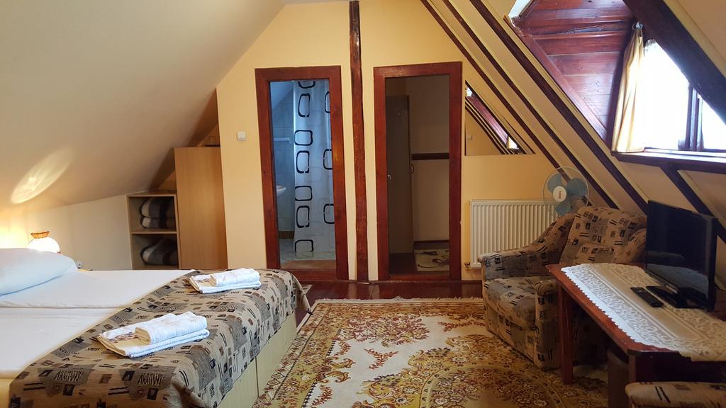 Pension Ela Sibiu Luaran gambar